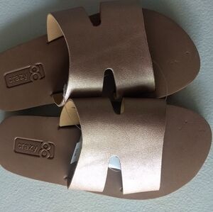 Crazy 8 Gold sandals slides